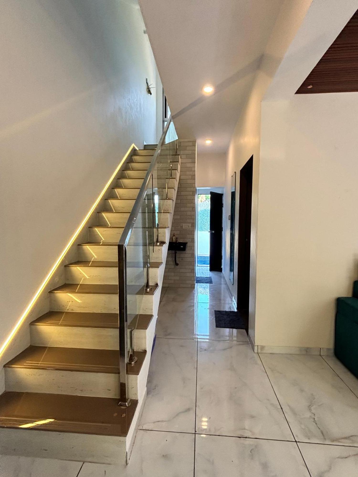 Stella Villa Murud  Exterior photo
